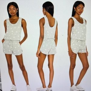 NWT Bobbi Sleeveless Star Print Romper